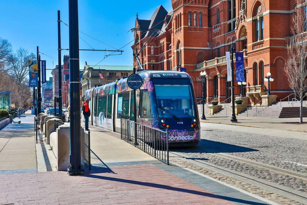 **New Radiant Stay In The Thrust Of Otr* W/Parking Cincinnati Exteriör bild